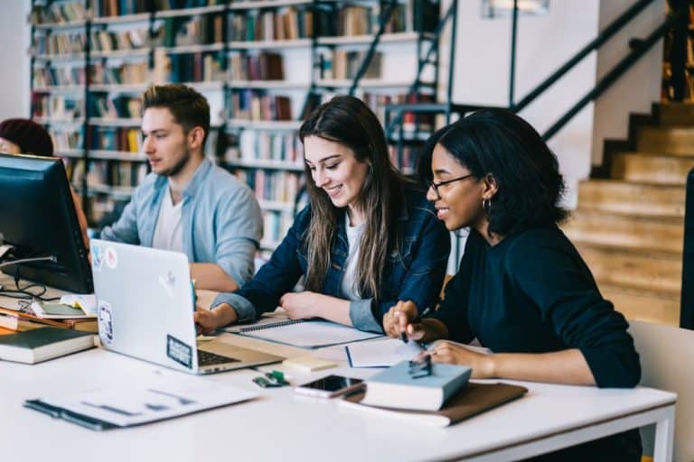overseas-student-health-insurance-oshc