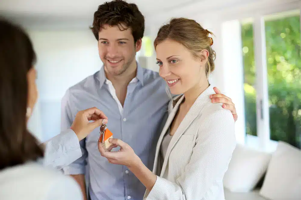 Refinance your home loan with Savvy and save!